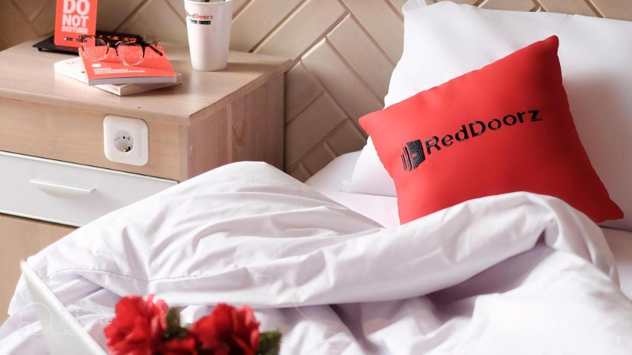 Reddoorz Yen Nam Hotel Hoang Van Thu Ho Či Minovo Město Exteriér fotografie